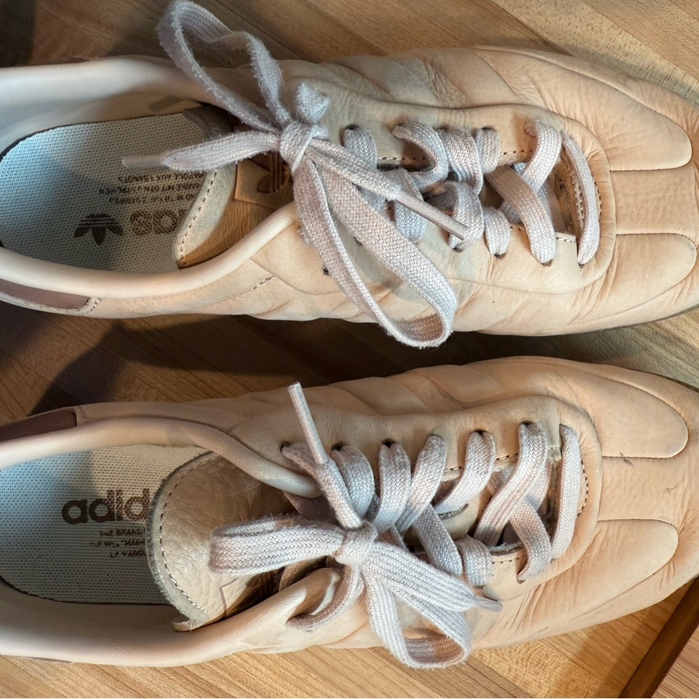 Adidas Sambas Blush Sneakers Classic Low-Top Design - Picture 2 of 6